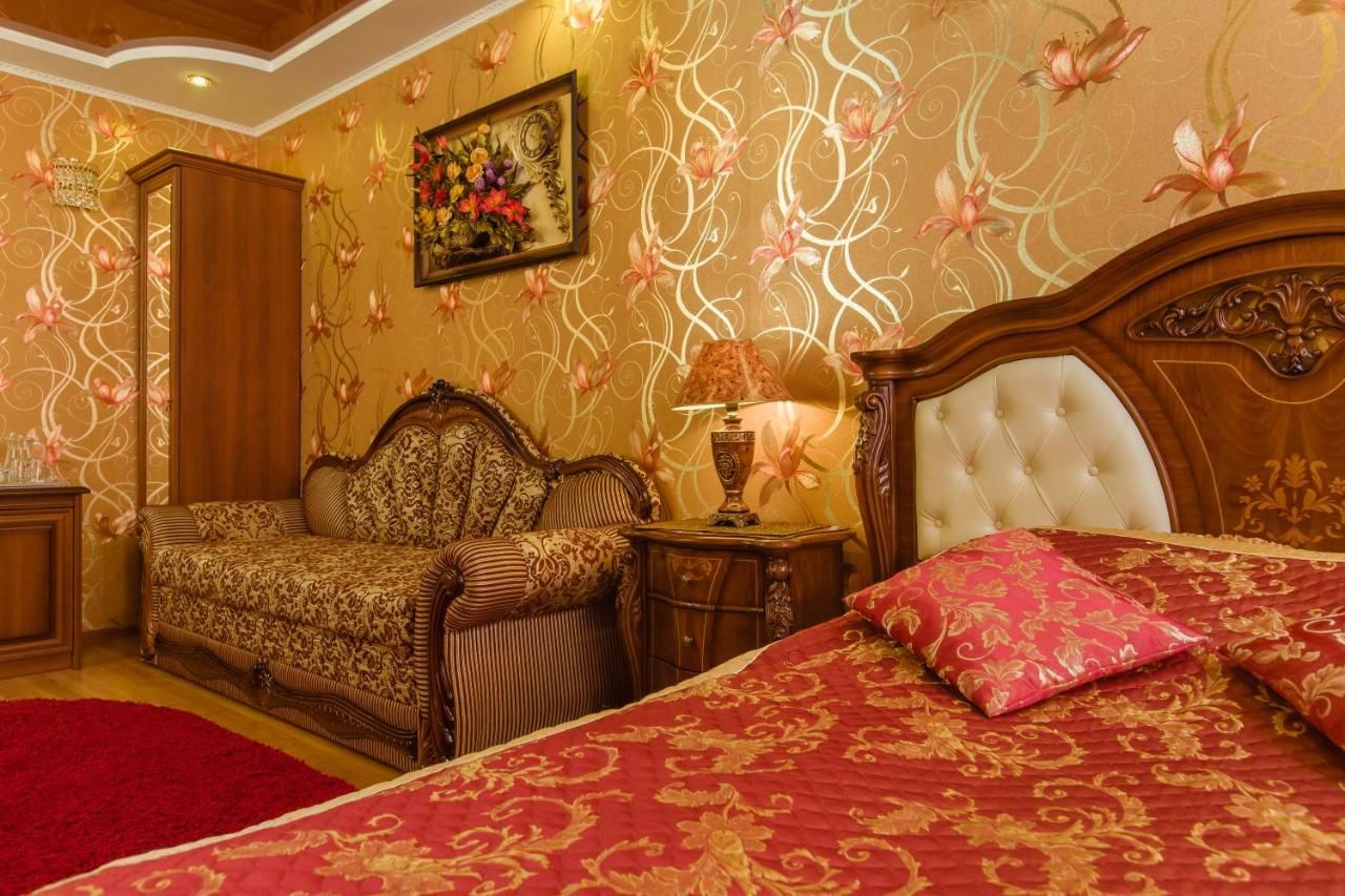 Отель naDobu Hotel Poznyaki Киев