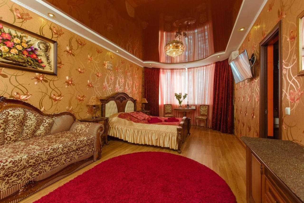 Отель naDobu Hotel Poznyaki Киев