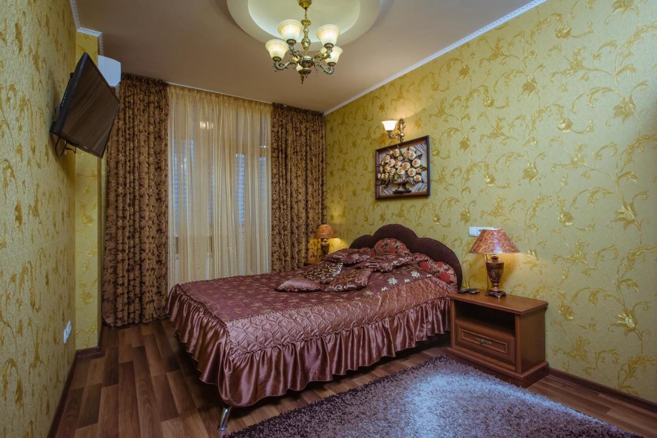 Отель naDobu Hotel Poznyaki Киев