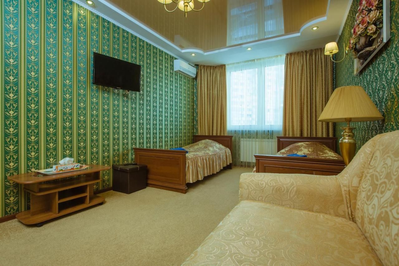 Отель naDobu Hotel Poznyaki Киев-19