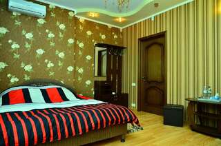 Отель naDobu Hotel Poznyaki Киев Стандартный двухместный номер с 1 кроватью-1